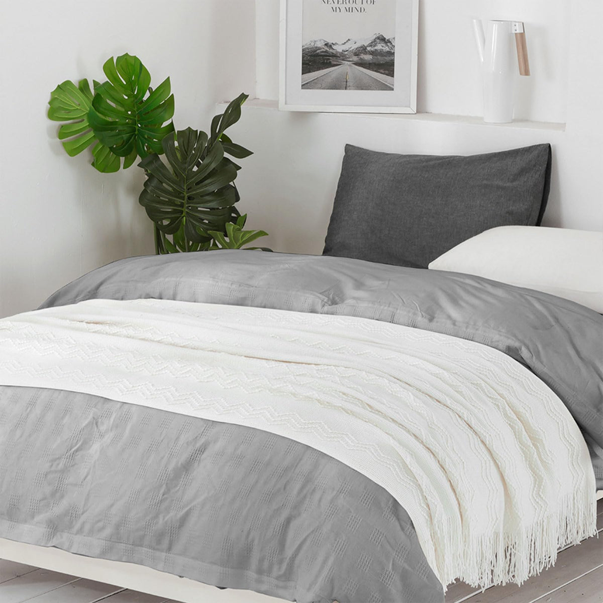 Textured Knitted Throw Blanket